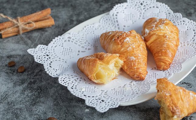 Croissants ครัวซองต์ เป็นขนมฝรั่งเศสจริงหรือ?